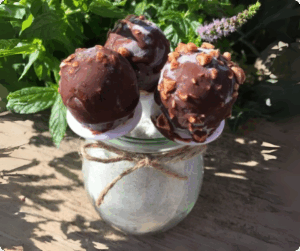 Bananen_Vanille_Kokos-Eis mit Kakaoglasur