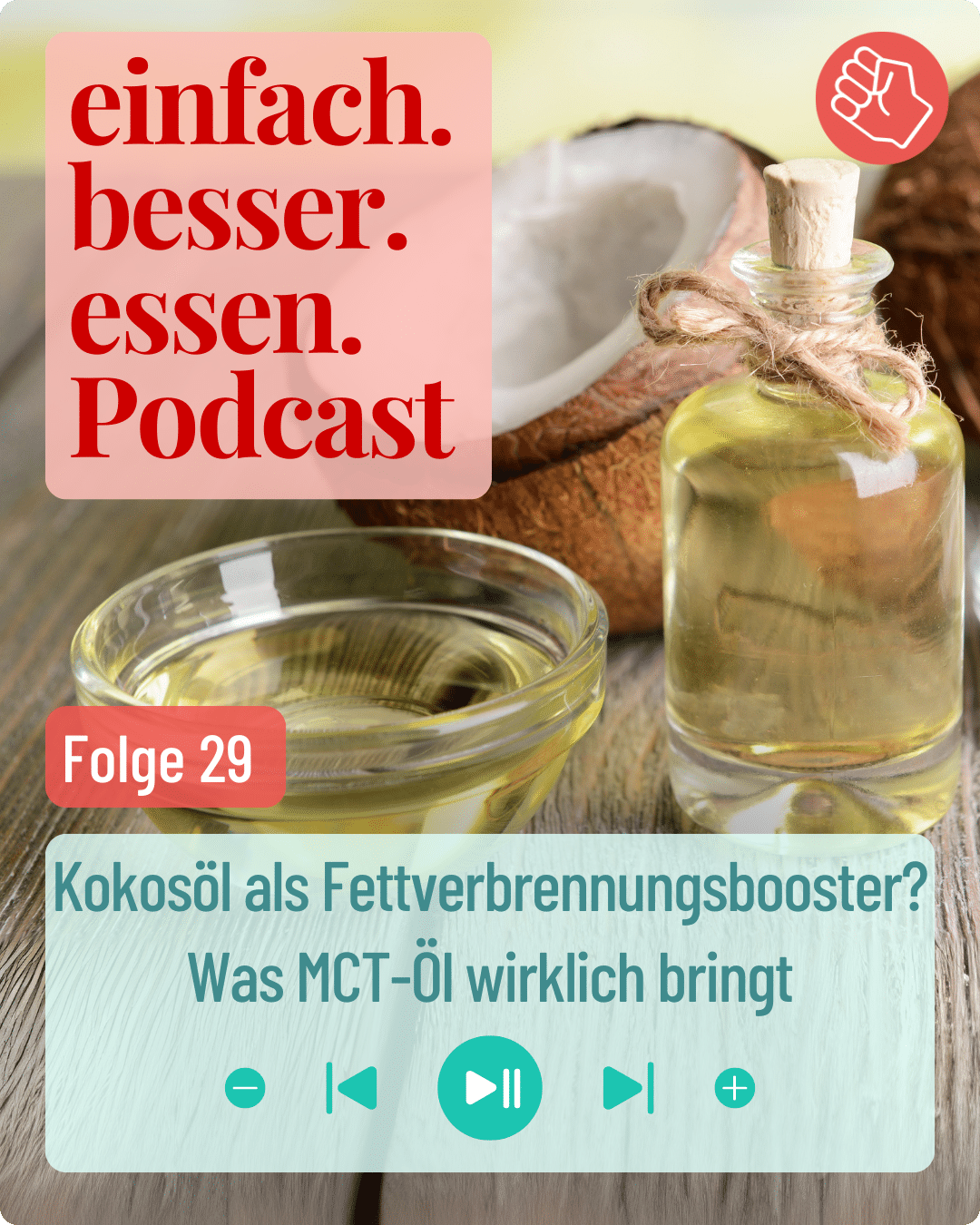 Öl in Fläschchen bzw. in Schälchen und eine Kokosnuss liegen auf einem Holztisch.