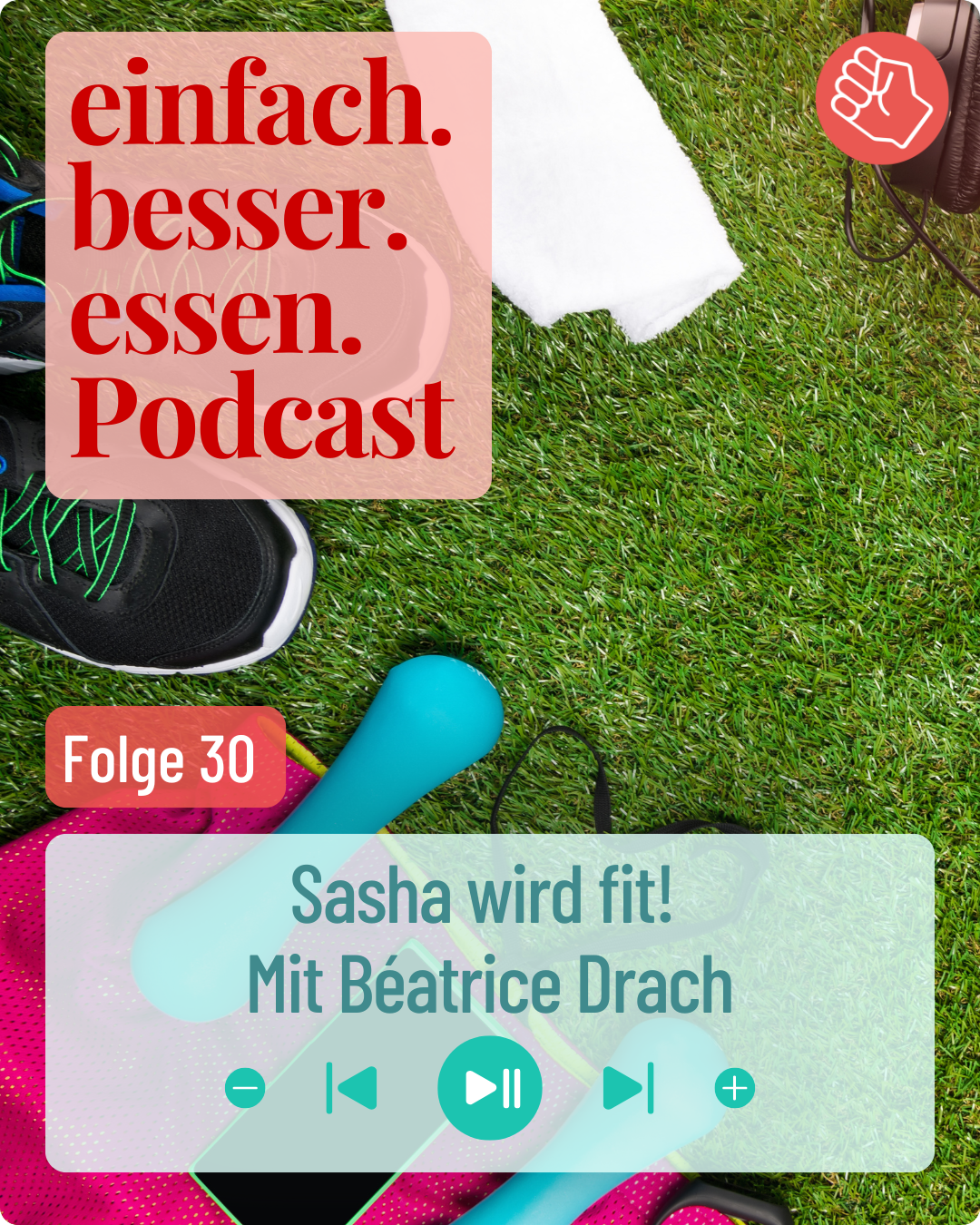 Schuhe, Hantel, Handtuch, Handy etc. liegen in der Wiese