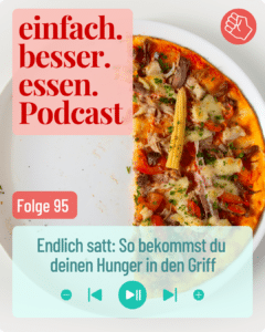 Ein Teller mit einer halben Pizza.